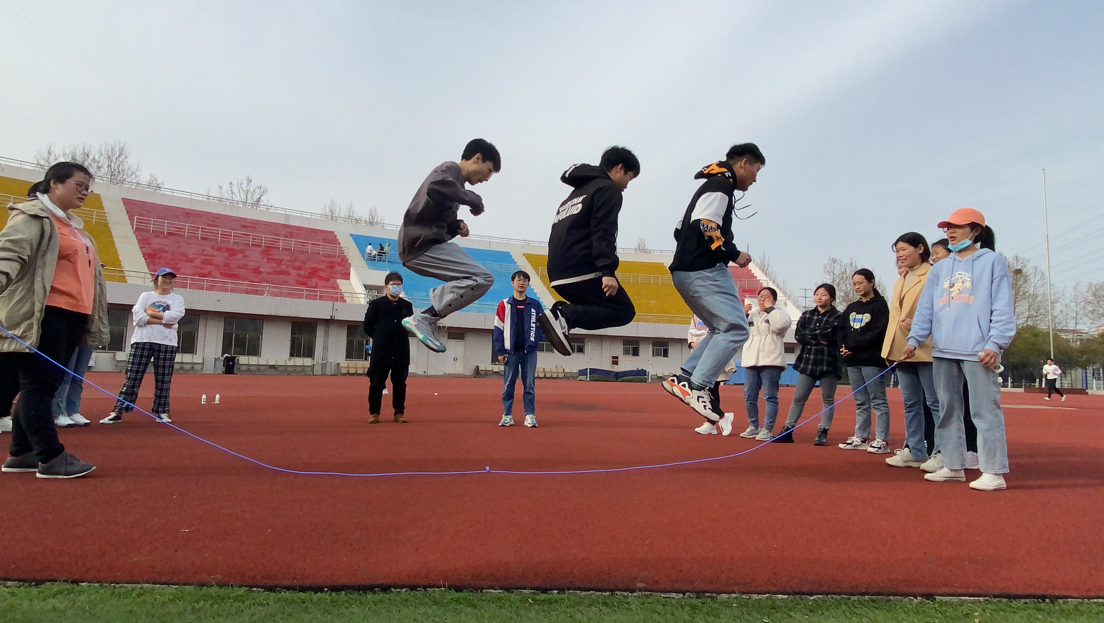 教师教育学院组织开展大学生体育活动